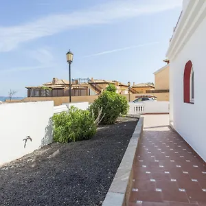Galera Boutique Art With Private Pools, Free Wifi & Bbq, By Amazzzing Travel Corralejo